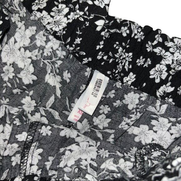 Xhilaration Women's Size XS Wide Legged Pants Elastic Waist Floral Print Tie - Picture 3 of 5